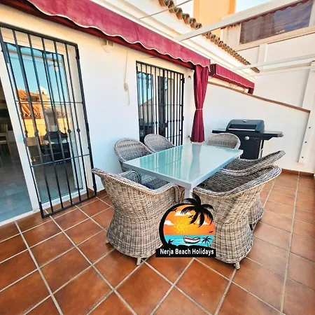 Apartment Modern 3 Bedroom Near Burriana